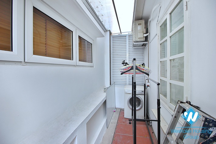 Apartment with 03 bedrooms and lakeview for rent in Tay Ho, Hanoi.