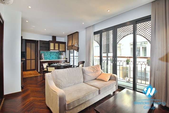 A newly 2 bedroom apartment with nice furnitures in Tay ho, Hanoi
