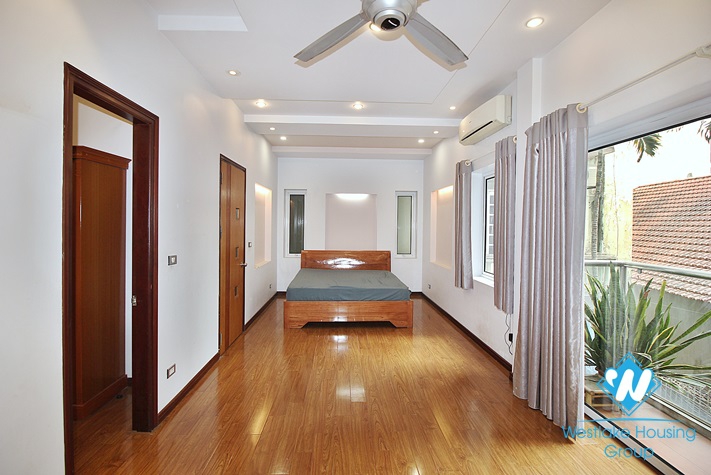 A nice and spacious 4 bedroom house for rent in Tay ho, Ha noi