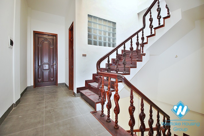 Renovated 3 bedrooms house for rent in Tu Hoa street, Tay Ho
