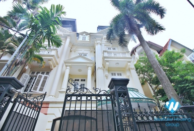 Stunning and luxurious house for rent in Tay Ho, Hanoi 