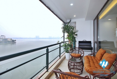 Renovated and lake view 2 beds apartment for rent in Quang An st, Tay Ho