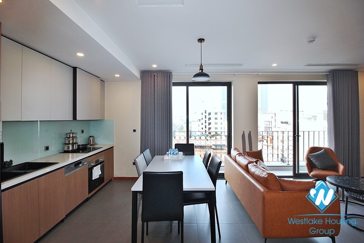 High floor and morden 3 beds apartment for rent in Tay Ho
