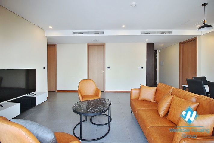 High floor and morden 3 beds apartment for rent in Tay Ho