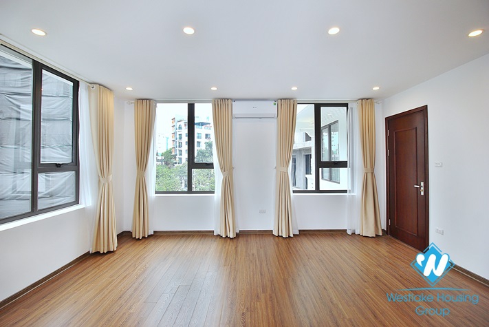 Vintage 4 bedrooms house for rent in Tay Ho, Hanoi 