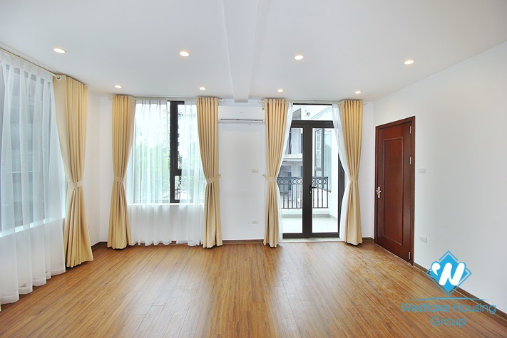 Vintage 4 bedrooms house for rent in Tay Ho, Hanoi 