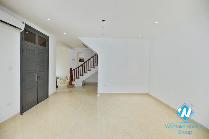Vintage 4 bedrooms house for rent in Tay Ho, Hanoi 