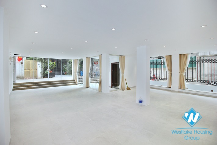 Vintage 4 bedrooms house for rent in Tay Ho, Hanoi 