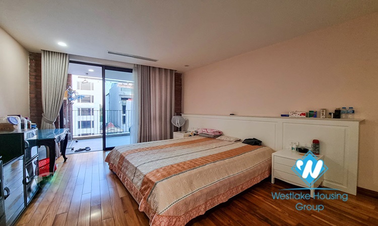 Large 4 bedroom apartment with lake view for rent in Truc Bach, Ba Dinh