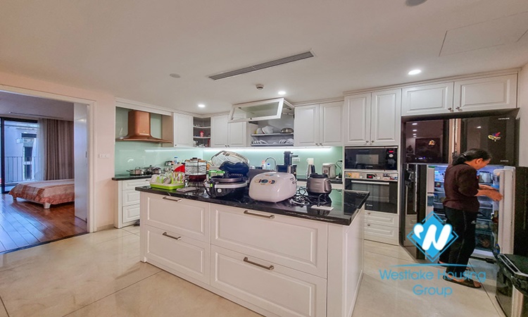 Large 4 bedroom apartment with lake view for rent in Truc Bach, Ba Dinh