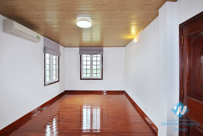Lovely house with large yard for rent in Westlake, Tay Ho, Hanoi
