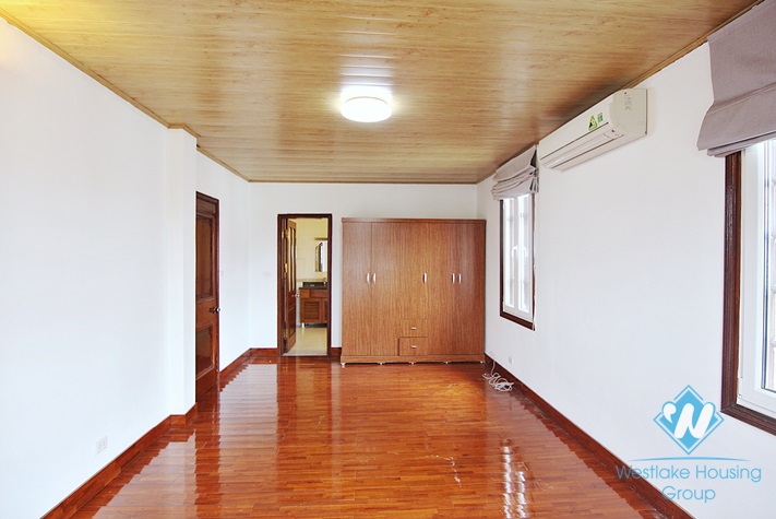 Lovely house with large yard for rent in Westlake, Tay Ho, Hanoi