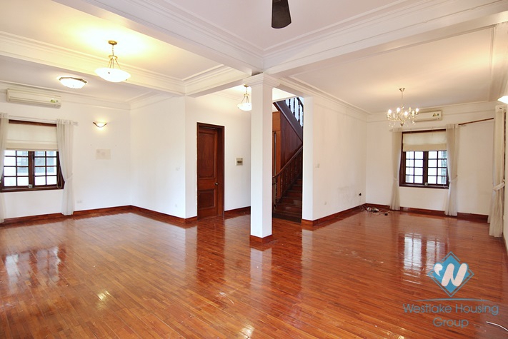 Lovely house with large yard for rent in Westlake, Tay Ho, Hanoi