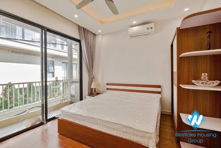 Fully furnished apartment for lease in Dang Thai Mai street ,Tay Ho district.
