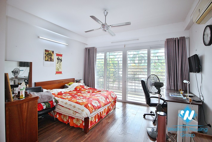 Nice house with 4 bedrooms for rent in Au Co st, Tay Ho District