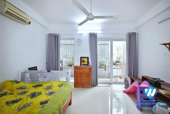 Nice house with 4 bedrooms for rent in Au Co st, Tay Ho District