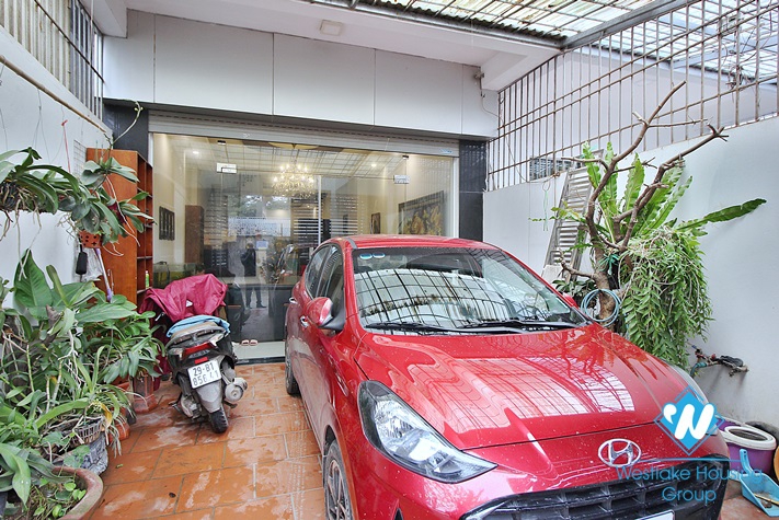 Nice house with 4 bedrooms for rent in Au Co st, Tay Ho District