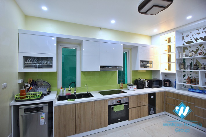 A beautiful 5 bedroom house for rent in Tay ho , Hanoi