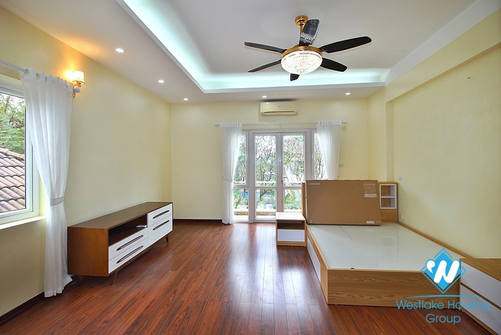 A beautiful 5 bedroom house for rent in Tay ho , Hanoi