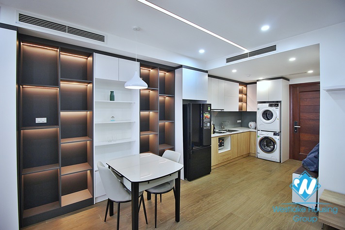 A spacious studio for rent in Dang thai mai, Tay ho, Hanoi