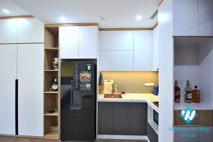 A big and new studio for rent in Dang Thai Mai area, Tay Ho