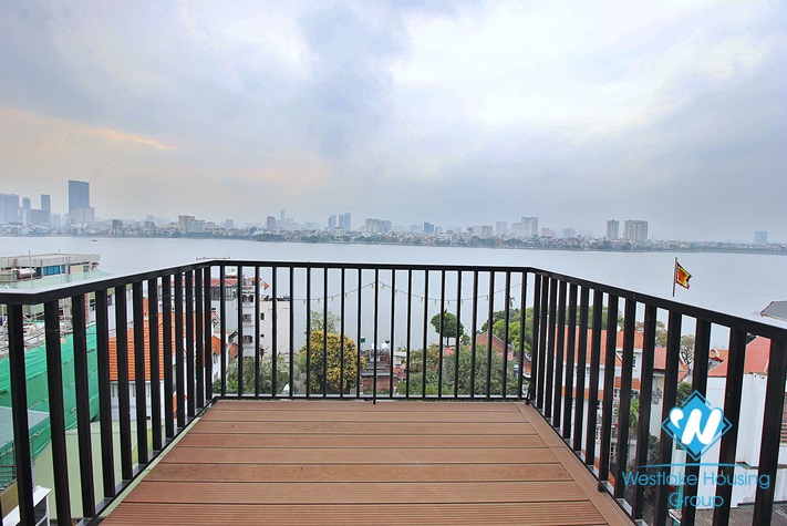 A big and new studio for rent in Dang Thai Mai area, Tay Ho