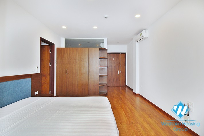 Lake view serviced 02 bedrooms apartment for rent in Tay Ho area.