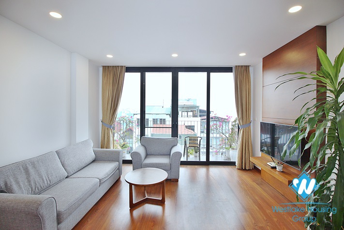 Lake view serviced 02 bedrooms apartment for rent in Tay Ho area.