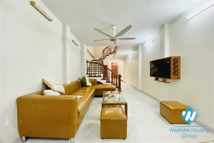 A good house with 3 bedrooms for rent in Dang Thai Mai st, Tay Ho Disrict