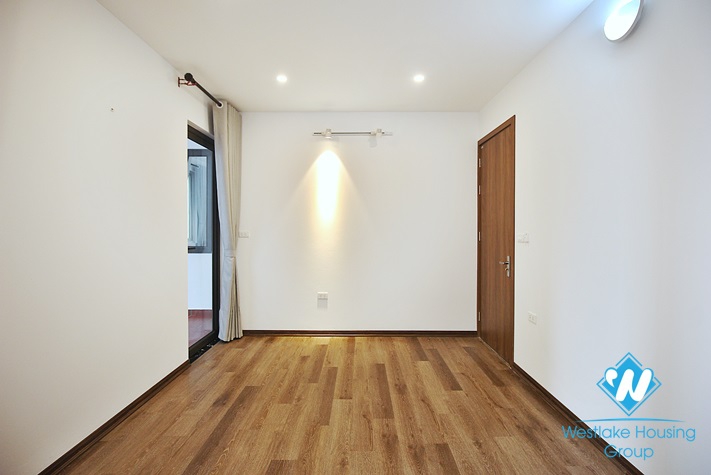 New and bright 3 beds apartment for rent in Dang Thai Mai area, Tay Ho