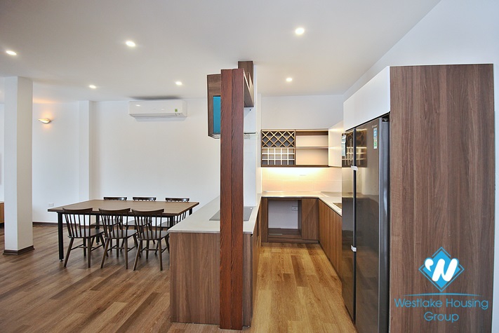 New and bright 3 beds apartment for rent in Dang Thai Mai area, Tay Ho