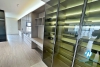 Classy 4-bedroom apartment with great city/lake view
