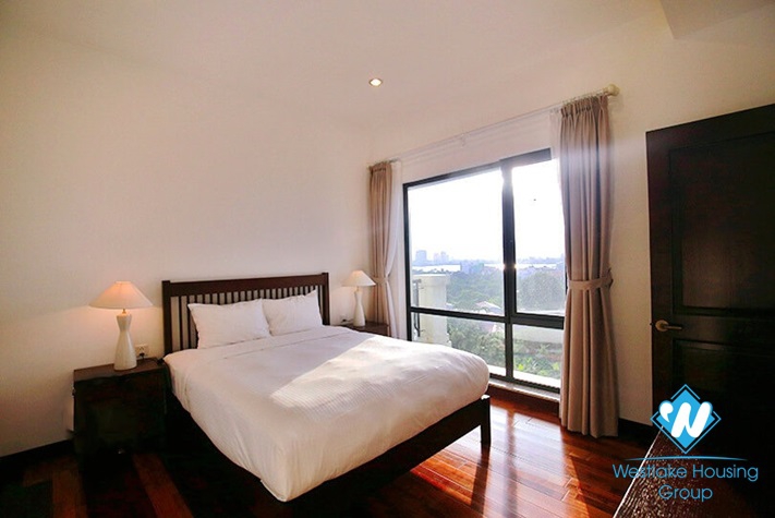 High-class 4 bedrooms apartment for lease in Dang Thai Mai st, Tay Ho