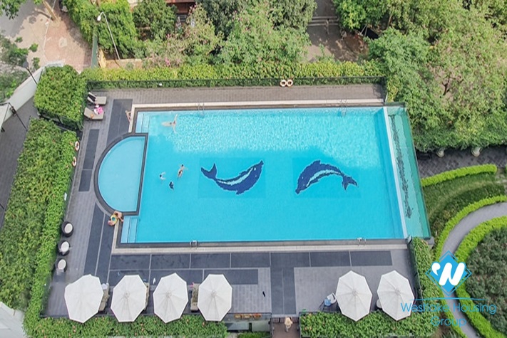 High-class 4 bedrooms apartment for lease in Dang Thai Mai st, Tay Ho