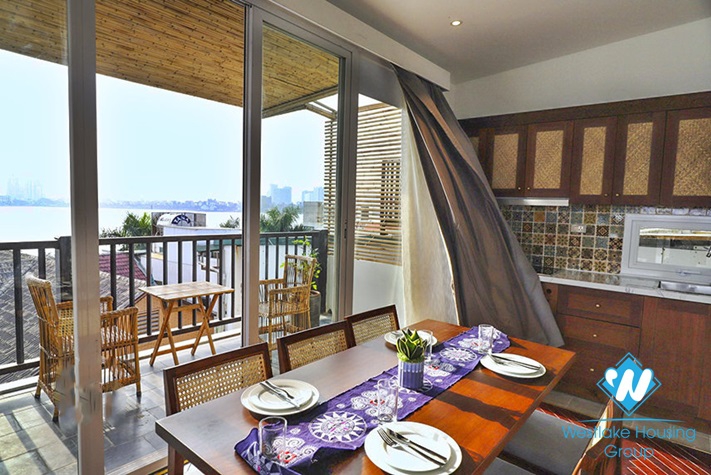 High-end floor 2 beds apartment for rent in Xom Chua, Dang Thai Mai, Tay Ho