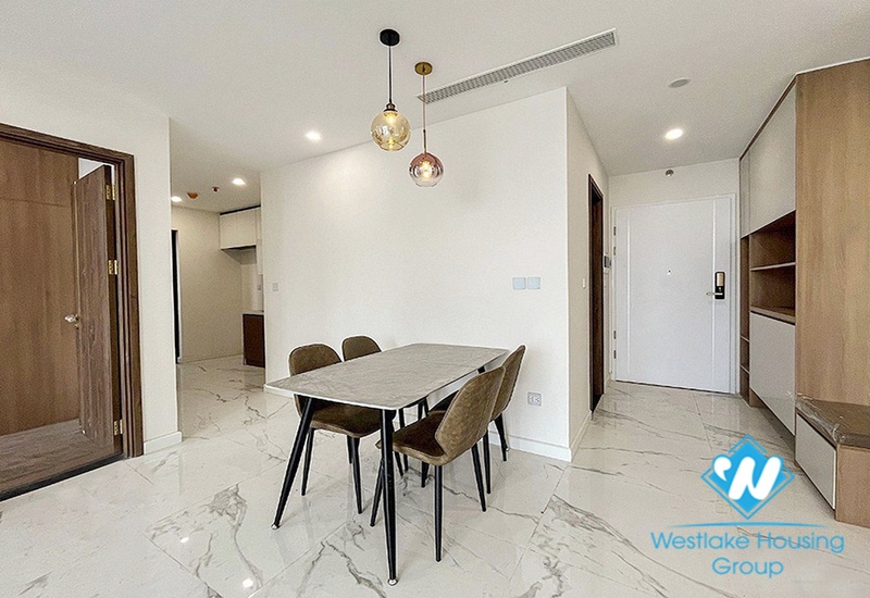Morden and bright 2 beds apartment for rent in Sunshine City, Ciputra