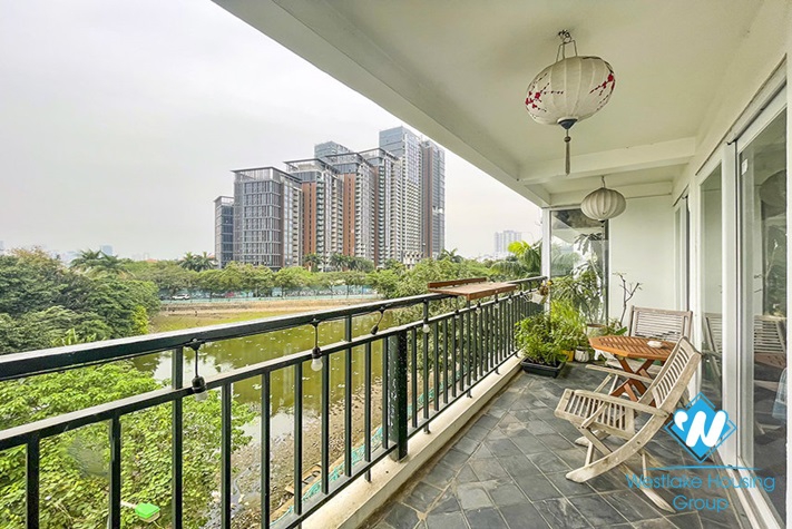 Lake view duplex 4 beds apartment for lease in Quang Khanh st, Tay Ho