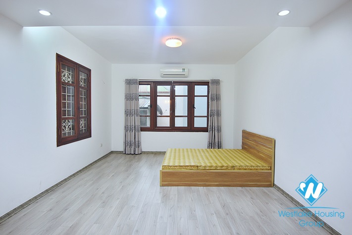 Three bedrooms house for lease in Dang Thai Mai area, Tay Ho