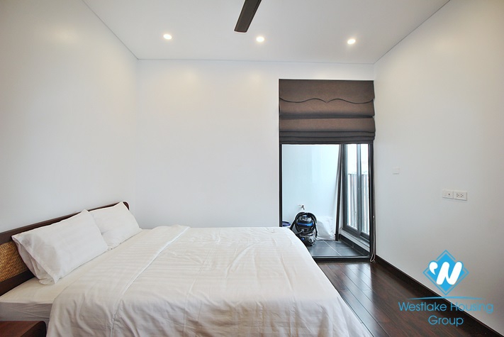 A brand new three bedrooms apartment for lease in Dang Thai Mai st, Tay Ho