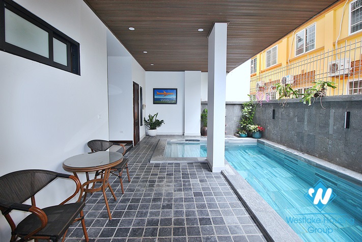 A brand new three bedrooms apartment for lease in Dang Thai Mai st, Tay Ho