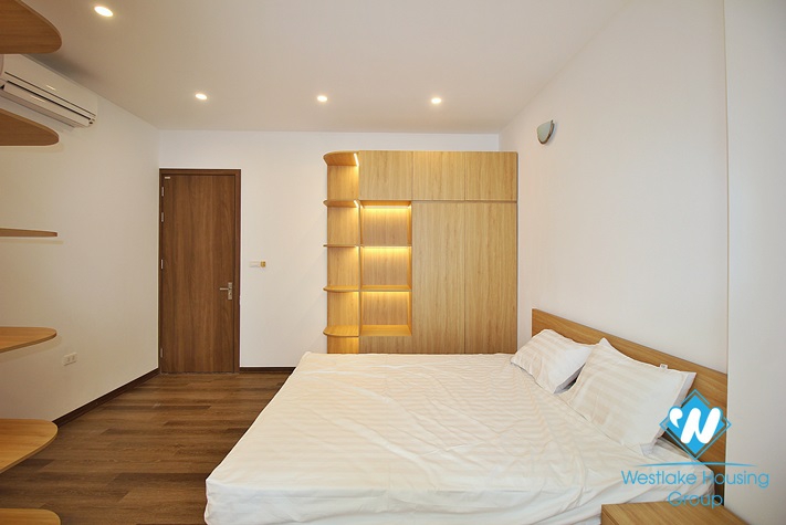 One bedroom apartment for rent in Dang Thai Mai , Tay Ho , Ha Noi 