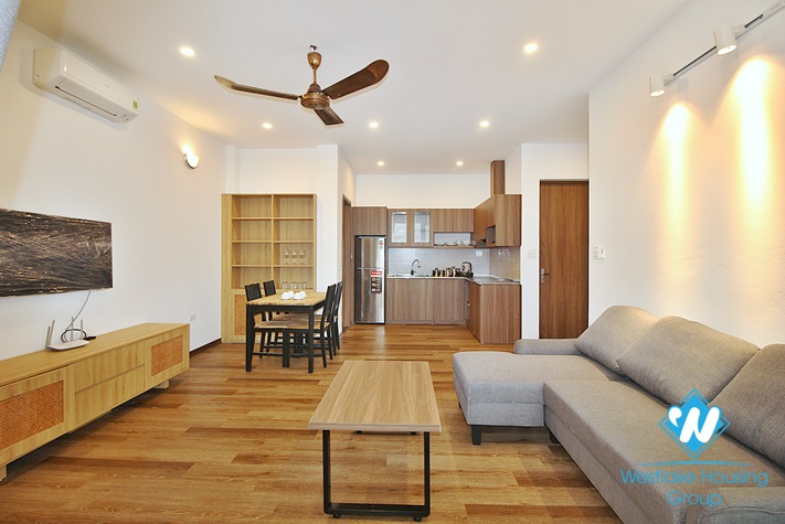 One bedroom apartment for rent in Dang Thai Mai , Tay Ho , Ha Noi 