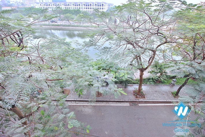 Lake view one bedroom apartment for lease in No.57 Trinh Cong Son st, Tay Ho