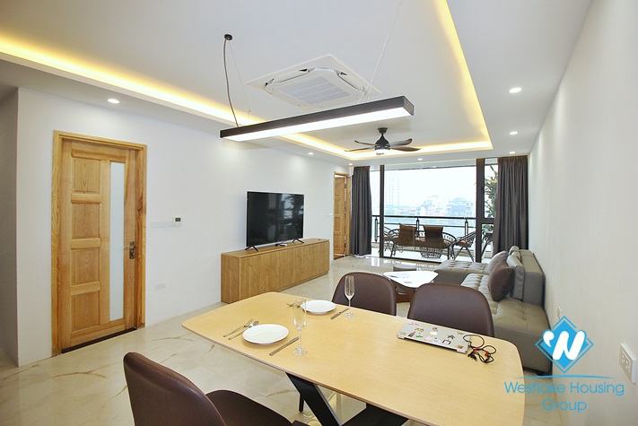 Renovated and lake view 2 beds apartment for rent in Quang An st, Tay Ho