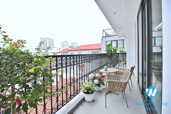 Spacious and brand new 4 beds apartment for lease in To Ngoc Van st, Tay Ho