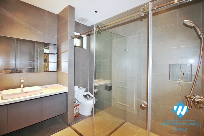 Spacious and brand new 4 beds apartment for lease in To Ngoc Van st, Tay Ho