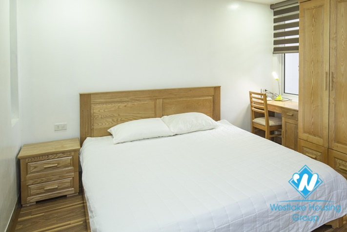 One bedroom bright apartment for rent in Truc Bach street , Ba Dinh district.