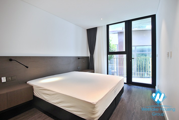 Morden 1 bed apartment for rent in Xuan Dieu st, Tay Ho