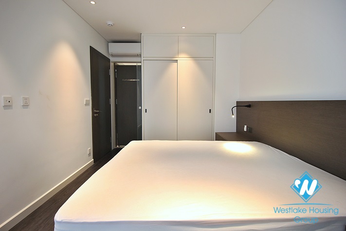 Morden 1 bed apartment for rent in Xuan Dieu st, Tay Ho