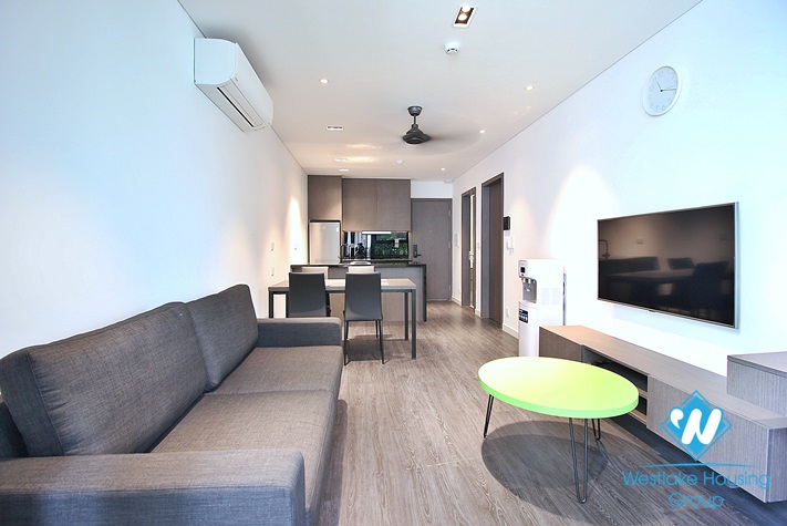 Morden 1 bed apartment for rent in Xuan Dieu st, Tay Ho